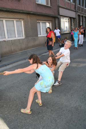 Jeux dans la rue - FDF 05 - 040