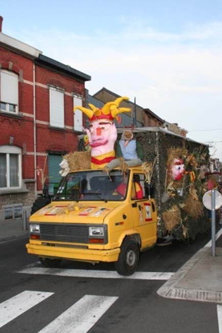parade 3